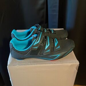 Venzo bike shoes, men’s size 9 women’s size 10 1/2